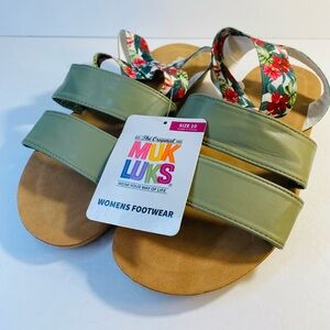 Muk Luks Womens Ankle Wrap Sandals Floral Olive Size 10 NWT